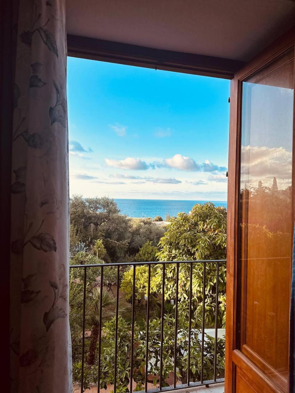 Villa Tiche Cefalù Kültér fotó