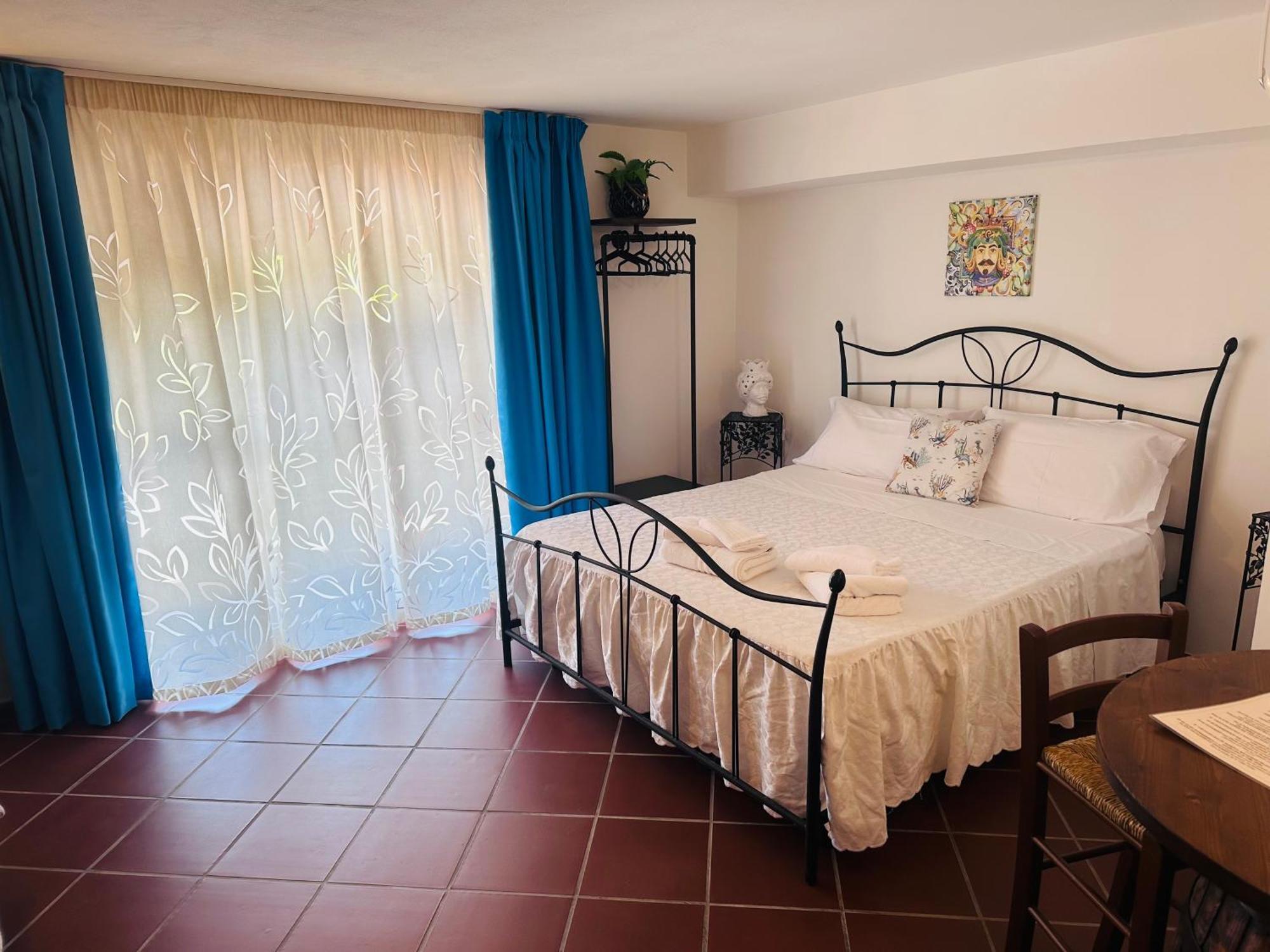 Villa Tiche Cefalù Kültér fotó